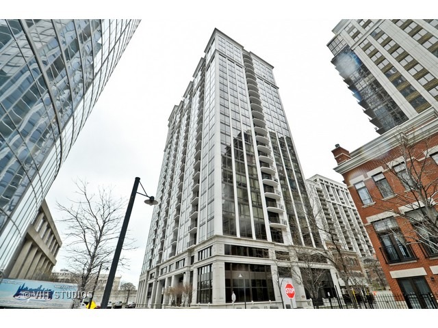 233 E 13th St #403, Chicago, IL 60605 photo 1