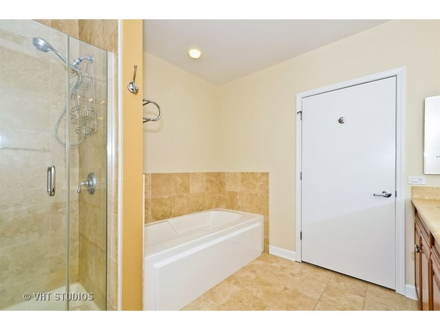 233 E 13th St #403, Chicago, IL 60605 photo 11