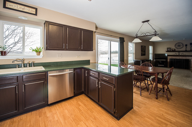 994 Longford Rd, Bartlett, IL 60103 photo 7