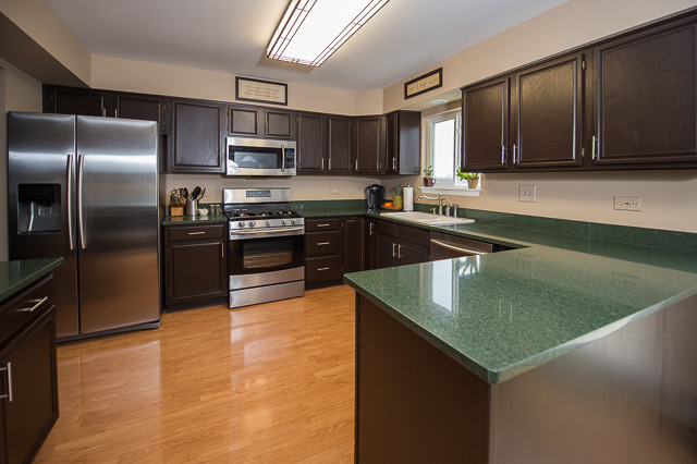 994 Longford Rd, Bartlett, IL 60103 photo 5