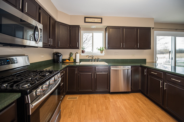 994 Longford Rd, Bartlett, IL 60103 photo 6