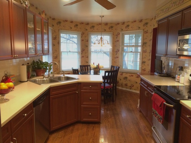 1301 Cheswick Ct, Wheeling, IL 60090 photo 3