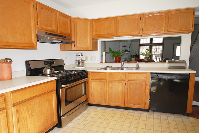 4604 Burnham Dr, Hoffman Estates, IL 60192 photo 10