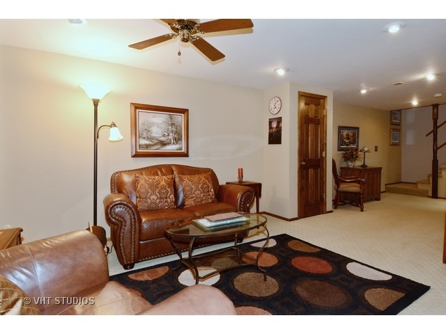 396 Glen Echo Rd, Naperville, IL 60565 photo 19