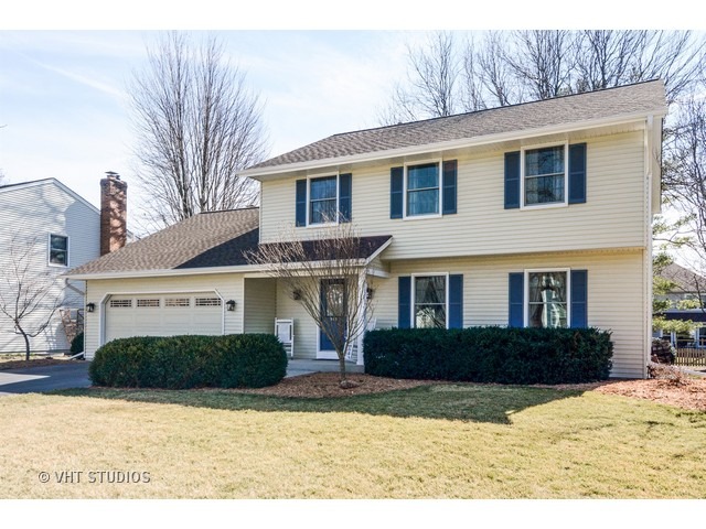 396 Glen Echo Rd, Naperville, IL 60565 photo 1