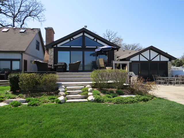 5108 N Leeside St, Mchenry, IL 60050 photo 1