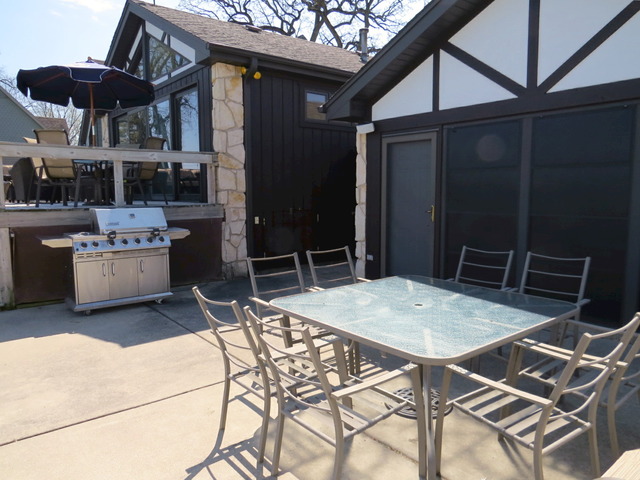 5108 N Leeside St, Mchenry, IL 60050 photo 8
