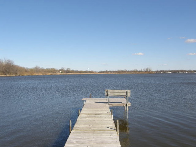 5108 N Leeside St, Mchenry, IL 60050 photo 3