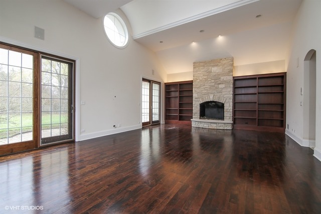 2125 Telegraph Rd, Bannockburn, IL 60015 photo 9