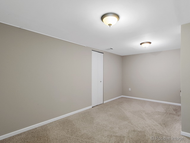 1626 Emerson Ct, Wheaton, IL 60189 photo 21