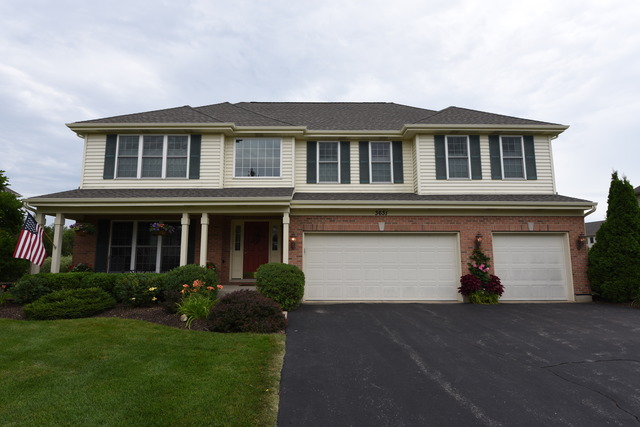 3631 White Deer Dr, Algonquin, IL 60102 photo 1
