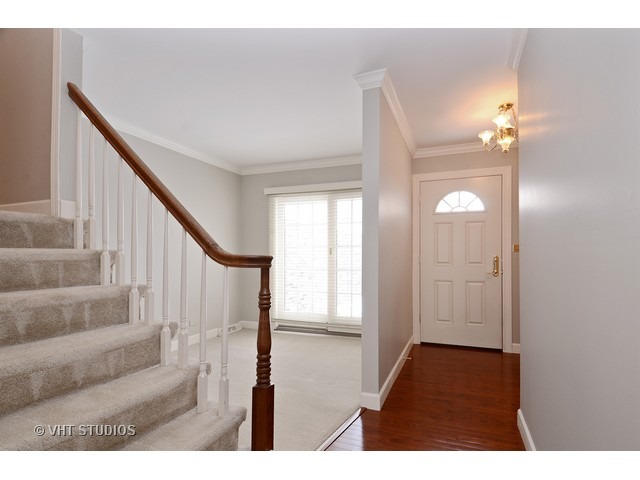 2098 Timber Ln, Wheaton, IL 60189 photo 13