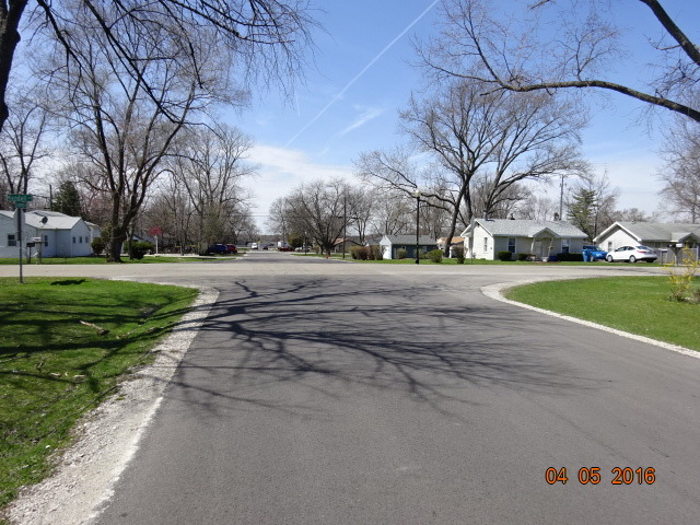 1301 Simms St, Aurora, IL 60505 photo 5