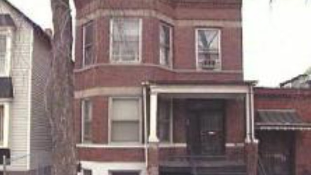 6435 S Eberhart Ave, Chicago, IL 60637 photo 1