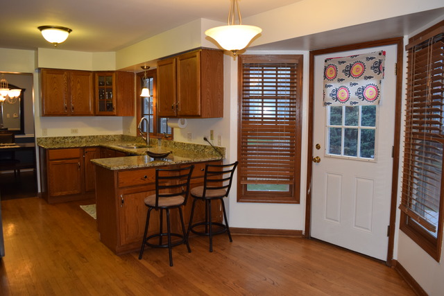 1817 Chestnut Hill Rd, Plainfield, IL 60586 photo 5