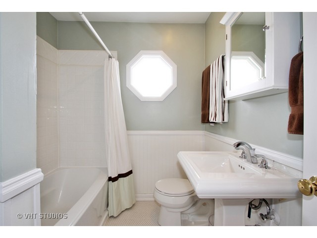 804 Rolling Pass, Glenview, IL 60025 photo 13