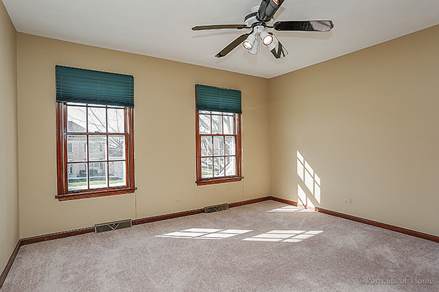 369 Bluegrass Dr, Wheaton, IL 60189 photo 19