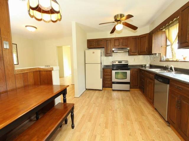 480 Good Ave, Des Plaines, IL 60016 photo 4