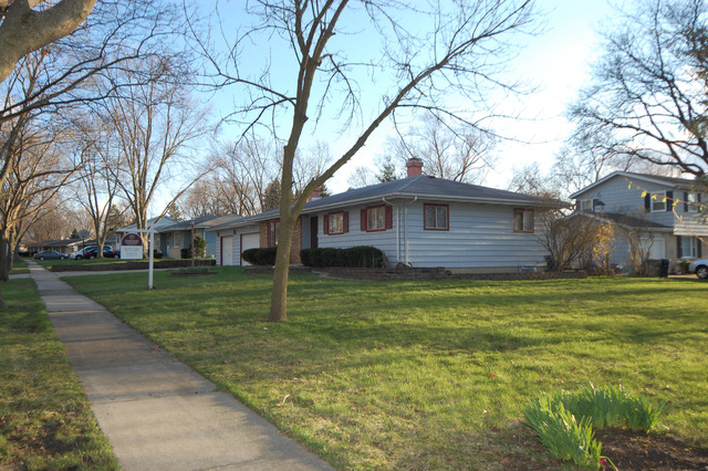 180 Maureen Dr, Elgin, IL 60123 photo 15