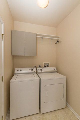321 Alpine Dr, Gilberts, IL 60136 photo 14