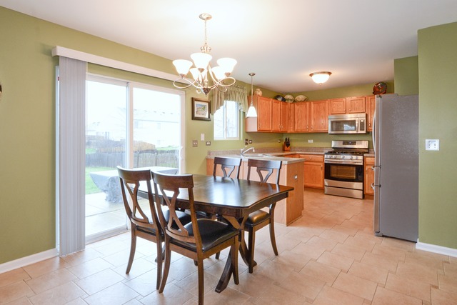 5905 Arbor Gate Dr, Plainfield, IL 60586 photo 4
