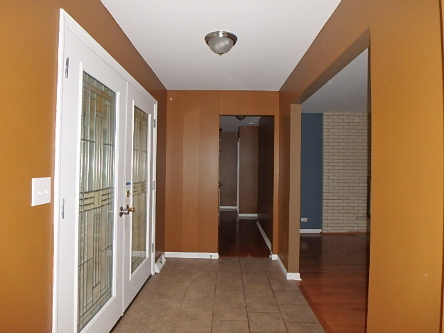 114 Graymoor Ln, Olympia Fields, IL 60461 photo 3