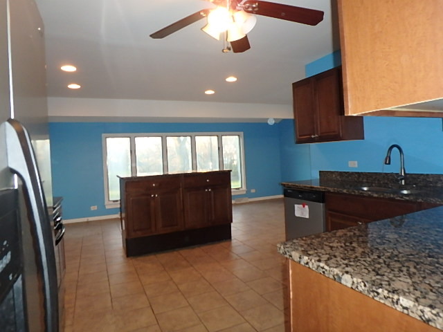 114 Graymoor Ln, Olympia Fields, IL 60461 photo 10