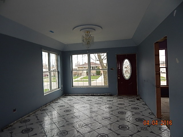 629 E 158th St, Harvey, IL 60426 photo 9