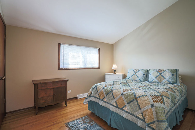 1426 E Lowden Ave, Wheaton, IL 60189 photo 15