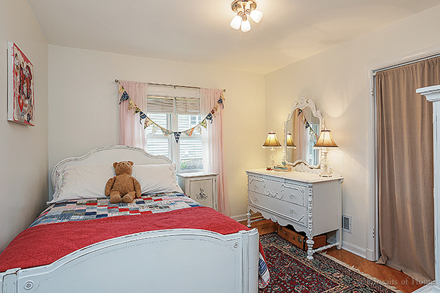 1220 E Willow Ave, Wheaton, IL 60187 photo 8