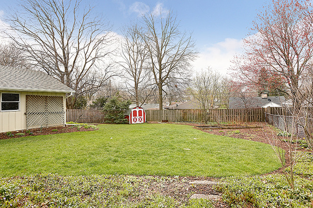 1220 E Willow Ave, Wheaton, IL 60187 photo 15