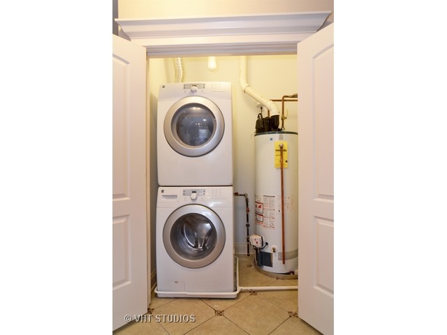 3852 W Grenshaw St, Chicago, IL 60624 photo 10