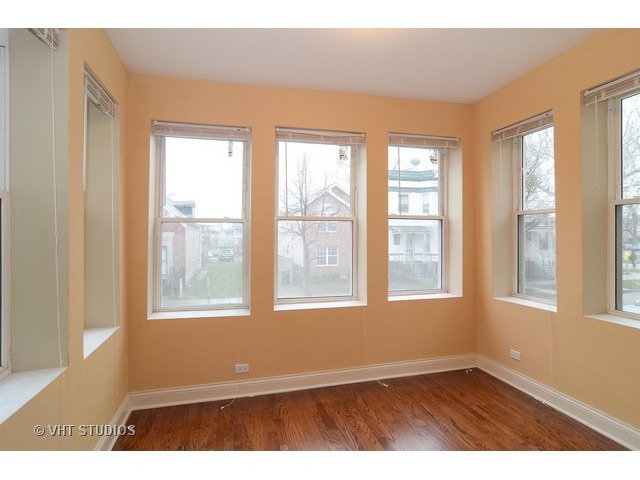 3852 W Grenshaw St, Chicago, IL 60624 photo 5