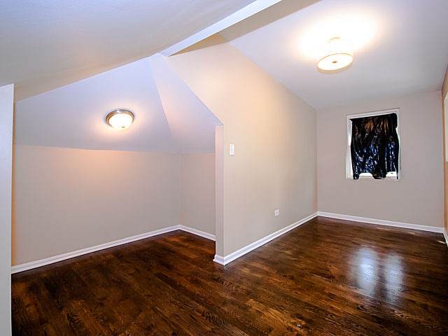 2101 E 93rd St, Chicago, IL 60617 photo 8