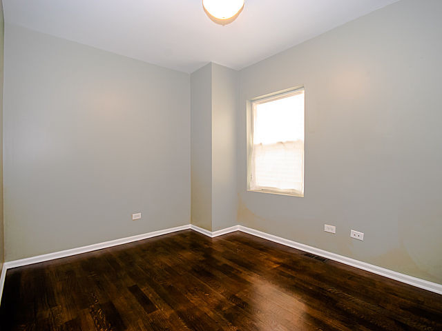 2101 E 93rd St, Chicago, IL 60617 photo 13