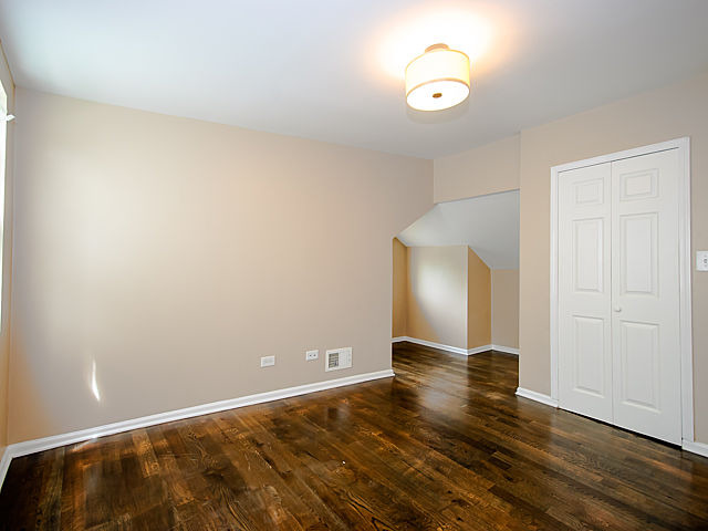 2101 E 93rd St, Chicago, IL 60617 photo 10