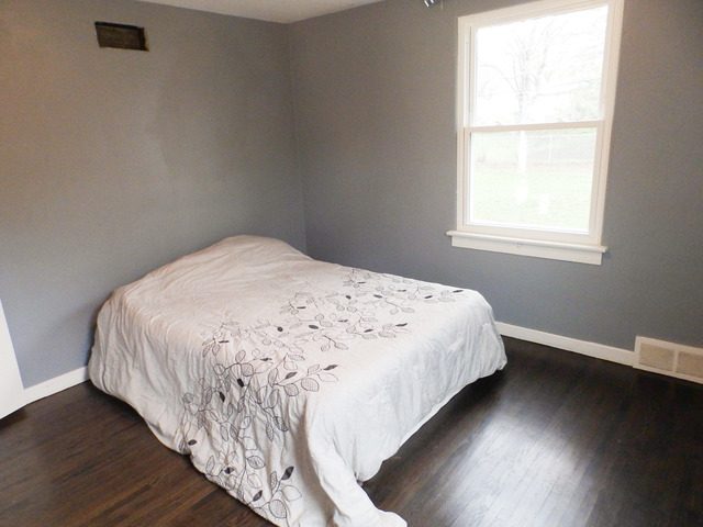250 S Edison Ave, Elgin, IL 60123 photo 8