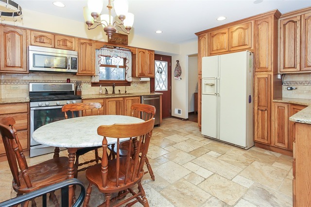 105 W Washington St, Itasca, IL 60143 photo 8