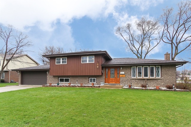 105 W Washington St, Itasca, IL 60143 photo 1