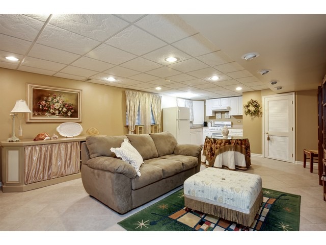 20 Pine Grove Ct, Algonquin, IL 60102 photo 5