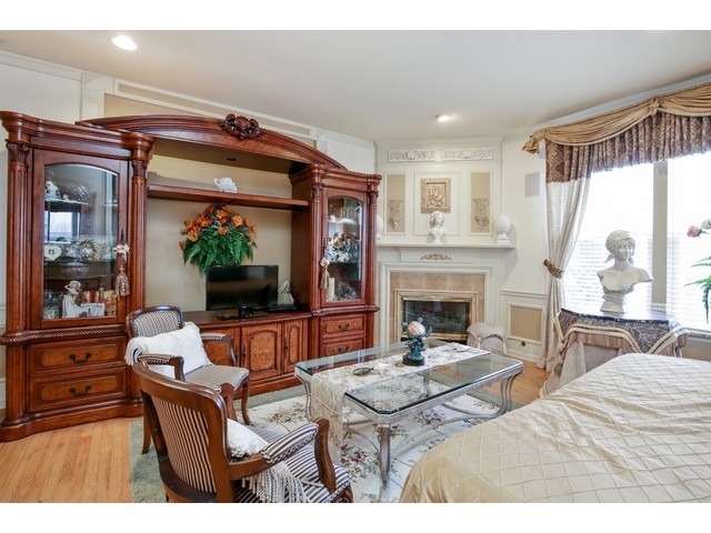 20 Pine Grove Ct, Algonquin, IL 60102 photo 3