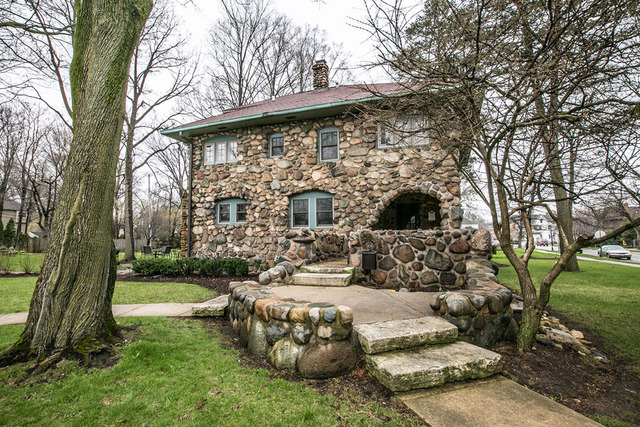 406 E 4th Ave, Naperville, IL 60540 photo 25