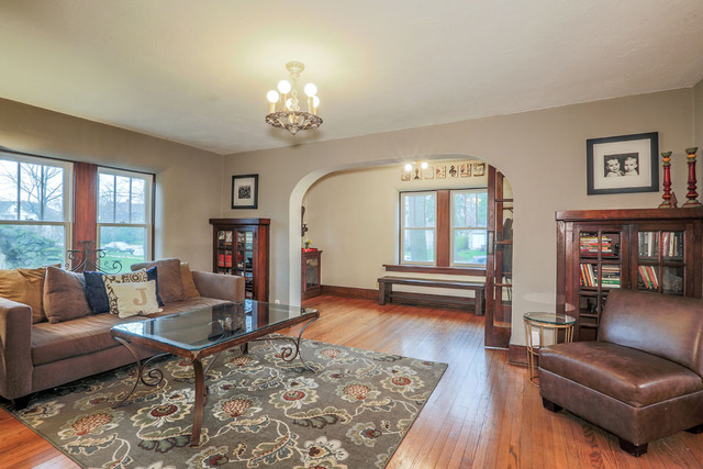 406 E 4th Ave, Naperville, IL 60540 photo 6