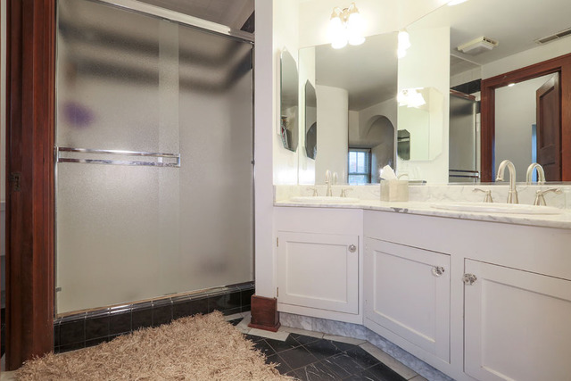 406 E 4th Ave, Naperville, IL 60540 photo 13