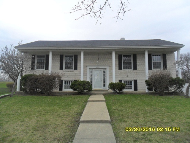 1200 N Millns Ln, Addison, IL 60101 photo 1