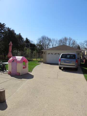 1351 Marcy Ln, Wheeling, IL 60090 photo 18