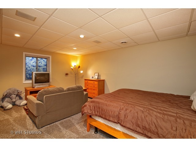 10318 Kendall Ave, Algonquin, IL 60102 photo 14