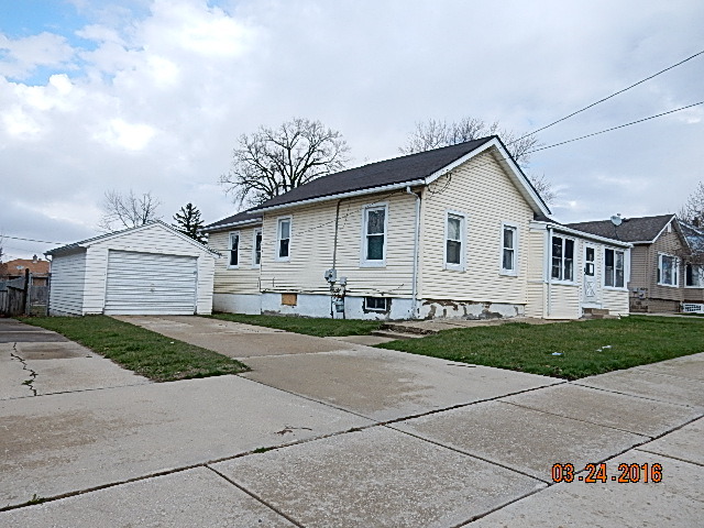 908 Front St, Aurora, IL 60505 photo 15