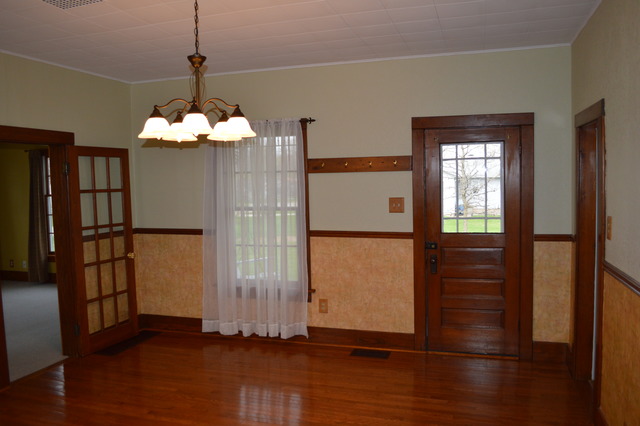 209 W Third St, Wyanet, IL 61379 photo 11