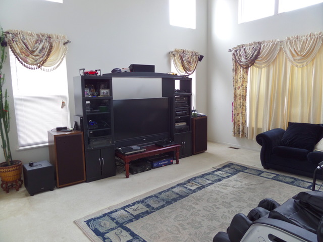 2774 Rourke Dr, Aurora, IL 60503 photo 2